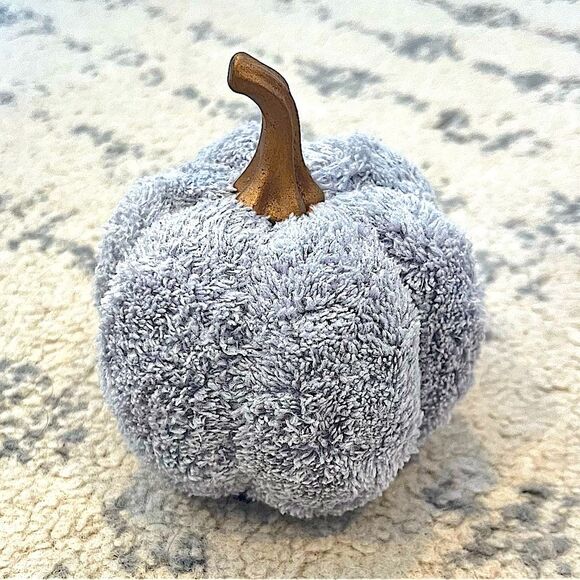 NEW Light Grey Fuzzy Sherpa Fabric Pumpkin Decor - Picture 1 of 3